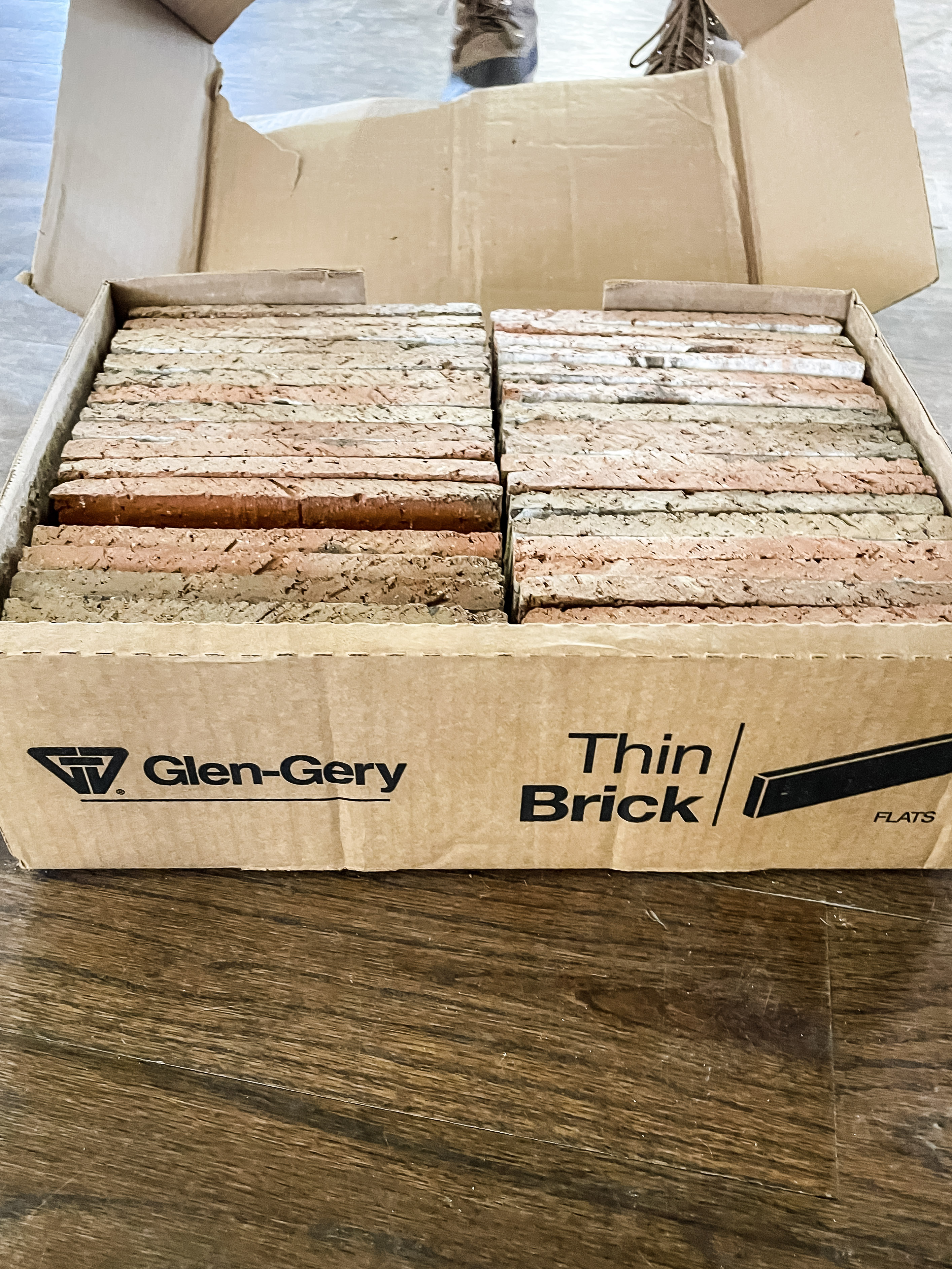 gg thin brick