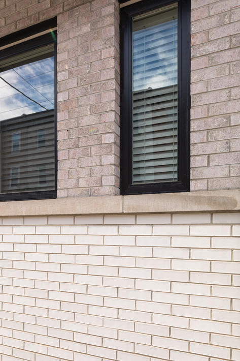 Brick Home with Casablanca & White Glazed