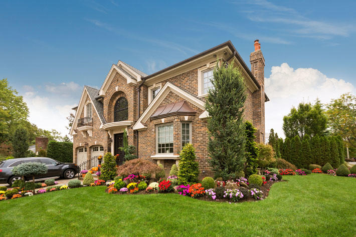 Brick Home with Atlanta Handmade