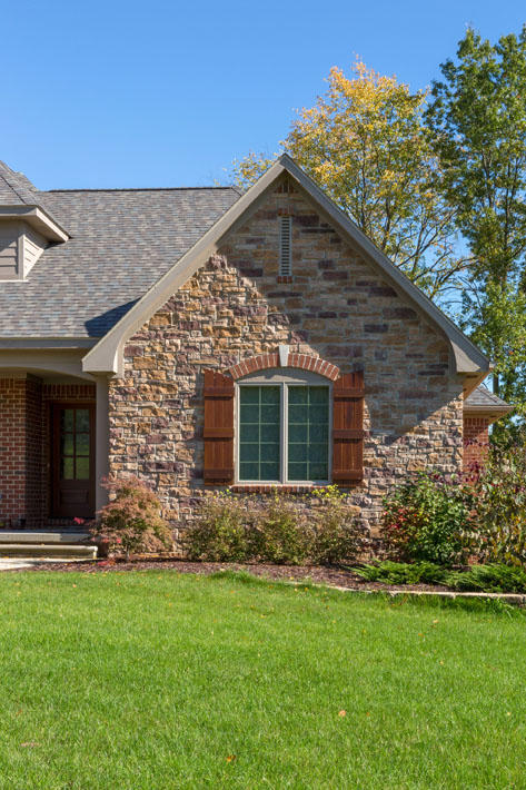 Brick Home with Aberdeen