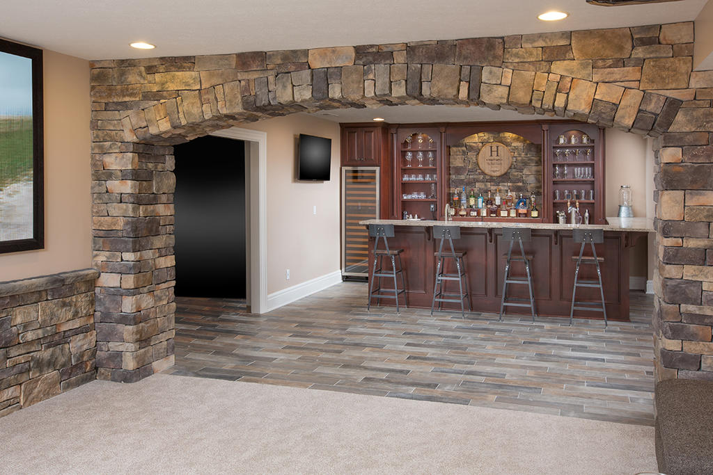 Stone Backsplash, Accent Wall & Arch