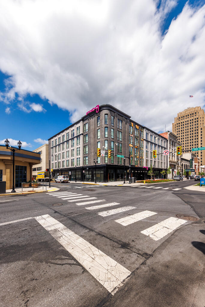 Moxy - Allentown