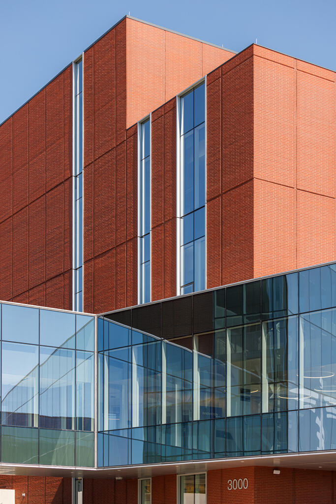 Des Moines University Medicine and Health Building