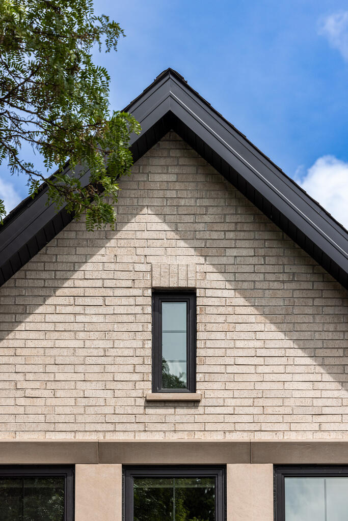 Brick Home with Cafe Breve