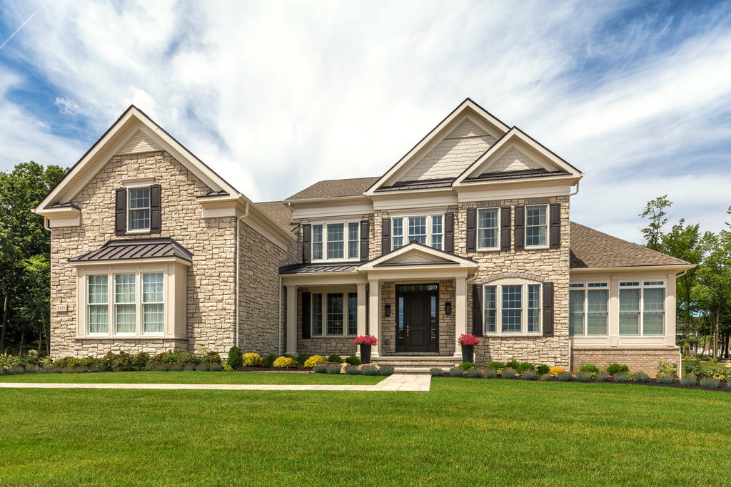 Brick & Stone Home with Anchor Bay & Southern Malt Cut Cobble